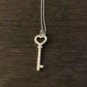 NEW Sterling silver Key to my heart necklace